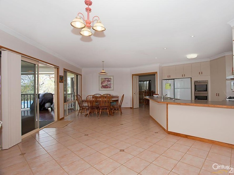 5 Ryans Drive, Cotswold Hills QLD 4350