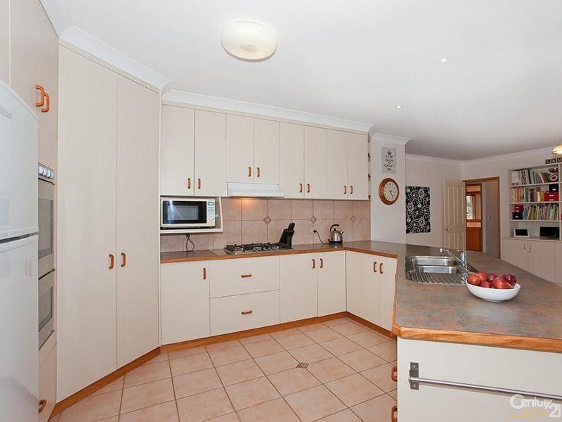 5 Ryans Drive, Cotswold Hills QLD 4350