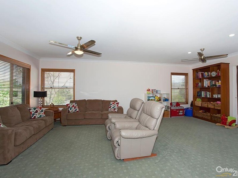 5 Ryans Drive, Cotswold Hills QLD 4350