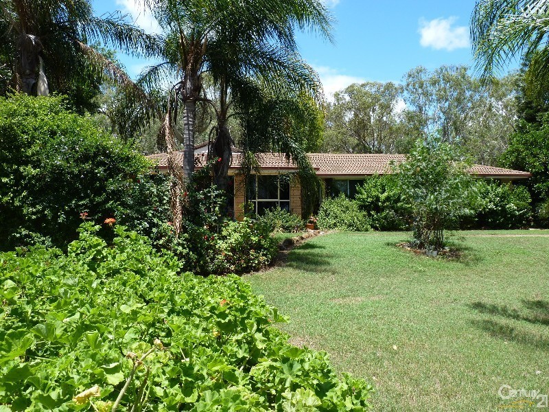 6 Hastings Road, Oakey via, Toowoomba QLD 4350
