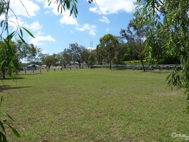 6 Hastings Road, Oakey via, Toowoomba QLD 4350