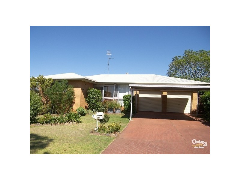 3 Raelyn Street, Centenary Heights QLD 4350