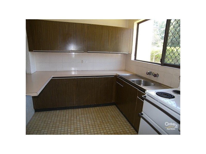 1/203 Campbell Street, Newtown QLD 4350