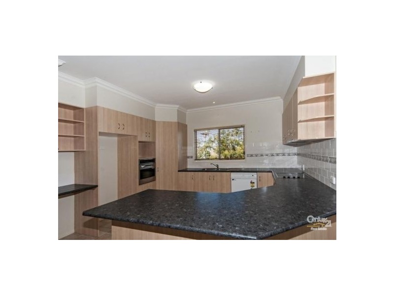 2 Donaghy Court, Middle Ridge QLD 4350