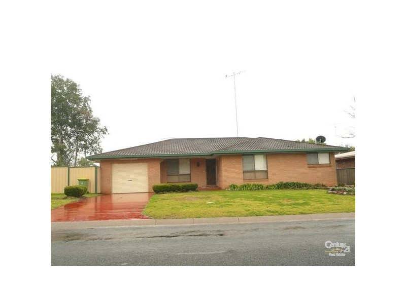 1 Crosby Street, Darling Heights QLD 4350