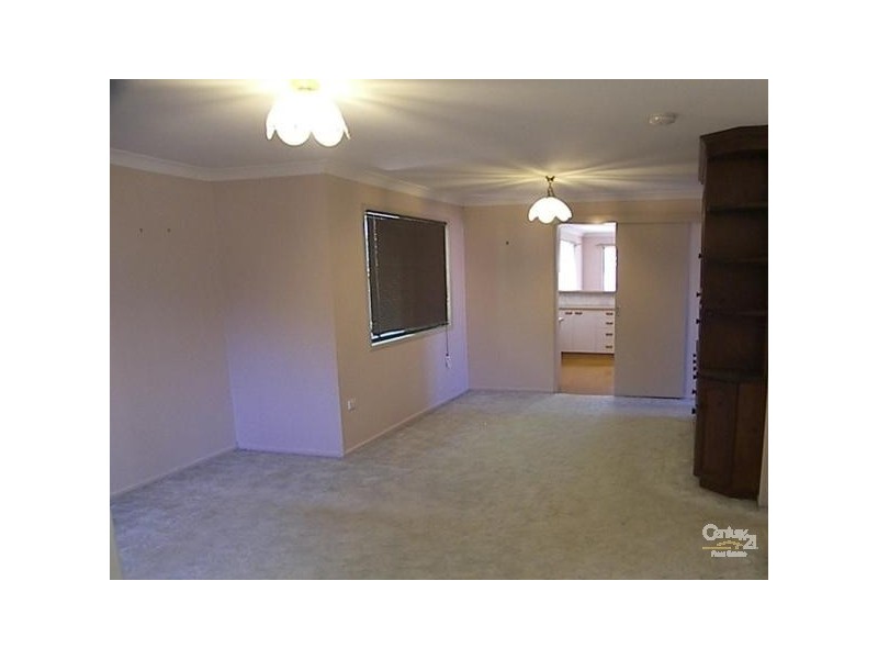 9 Bruntnell Street, Kearneys Spring QLD 4350