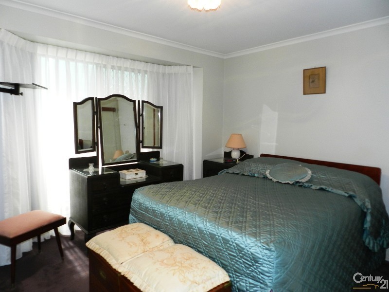 7 Plaza Circle, Highfields QLD 4352