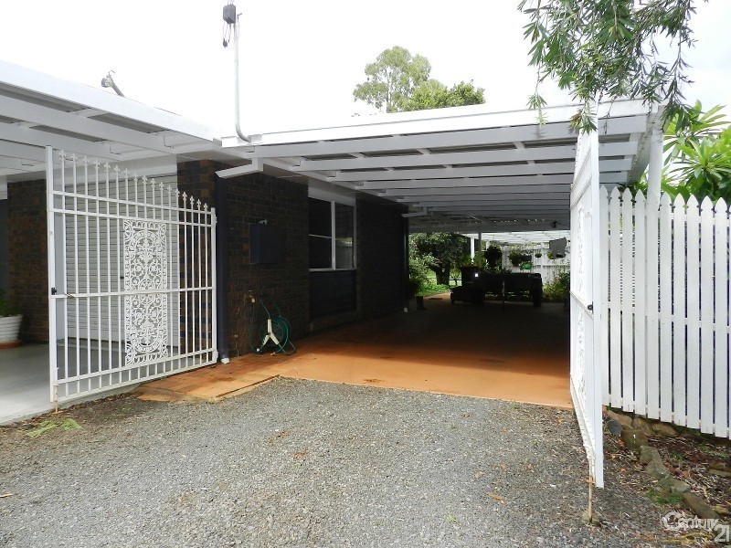 7 Plaza Circle, Highfields QLD 4352