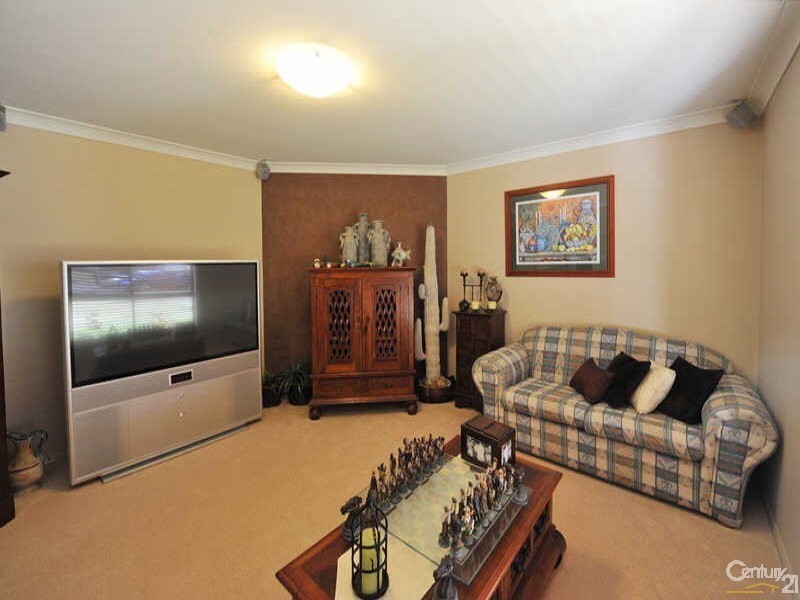 22 Bridget Court, Middle Ridge QLD 4350