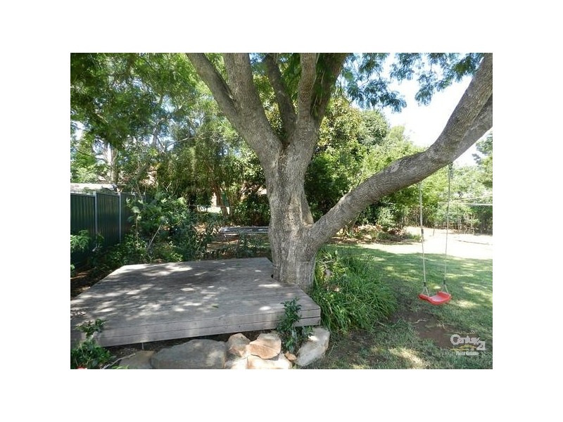 6 Rowbotham Street, Rangeville QLD 4350