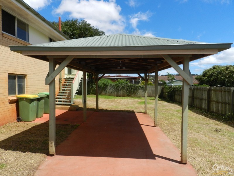 21 Festival Street, Rockville QLD 4350
