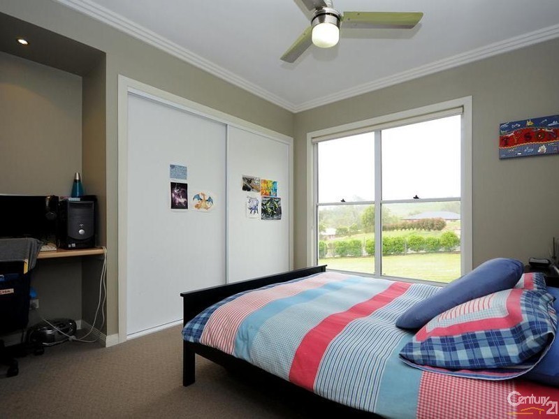 20 Thyme Court, Hodgson Vale QLD 4352