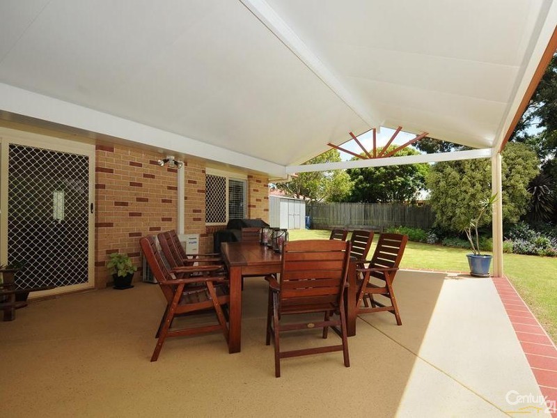 4 Bouganvillea Drive, Middle Ridge QLD 4350