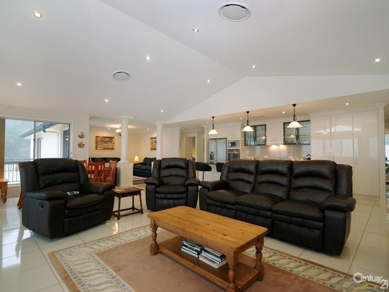 Middle Ridge QLD 4350