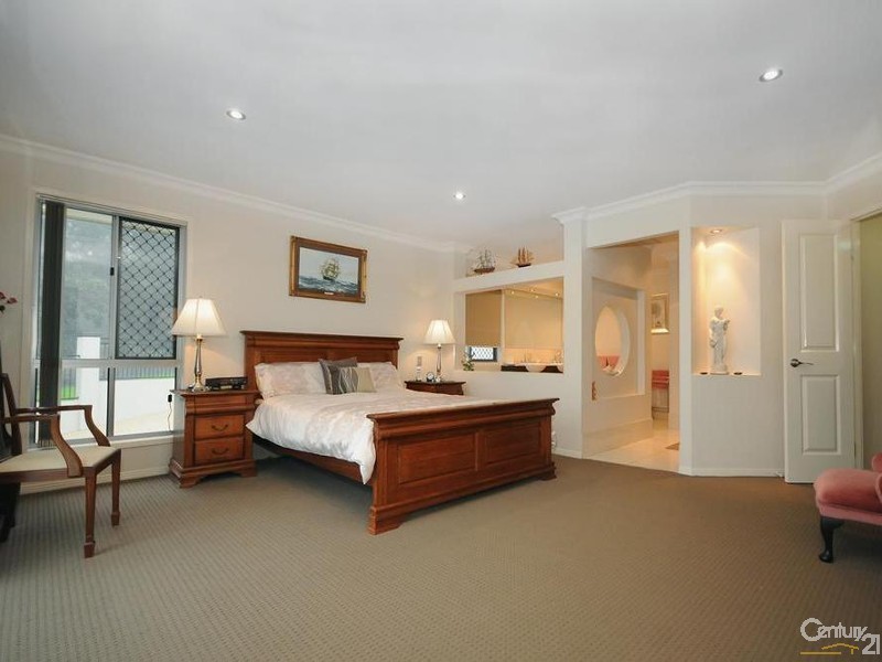 Middle Ridge QLD 4350