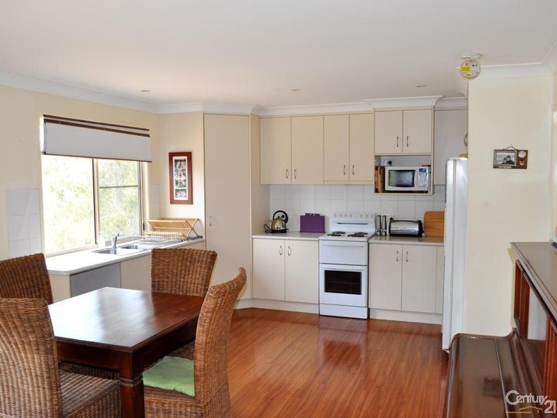 2 Hoods Road, Upper Lockyer via, Murphys Creek QLD 4352