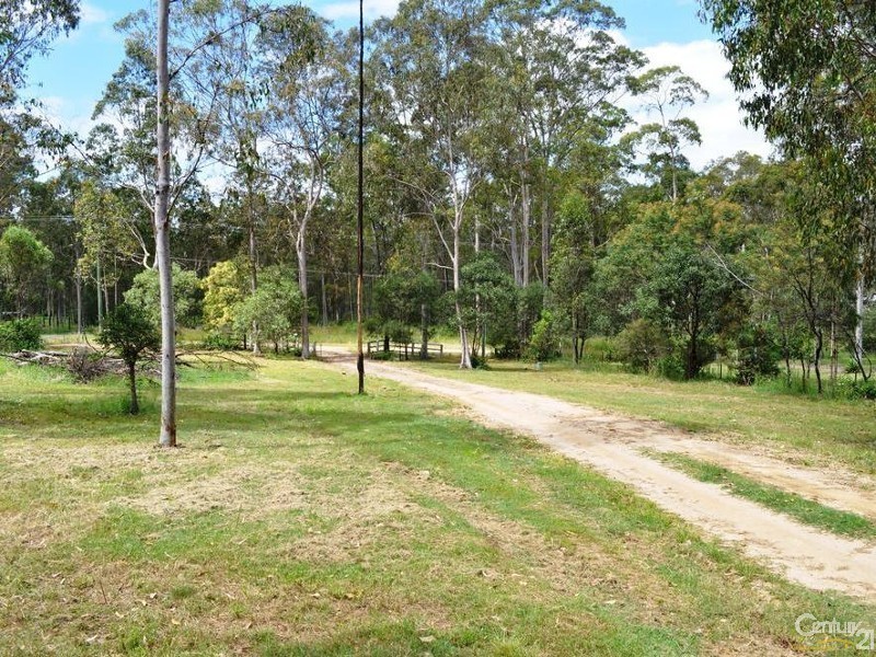 2 Hoods Road, Upper Lockyer via, Murphys Creek QLD 4352