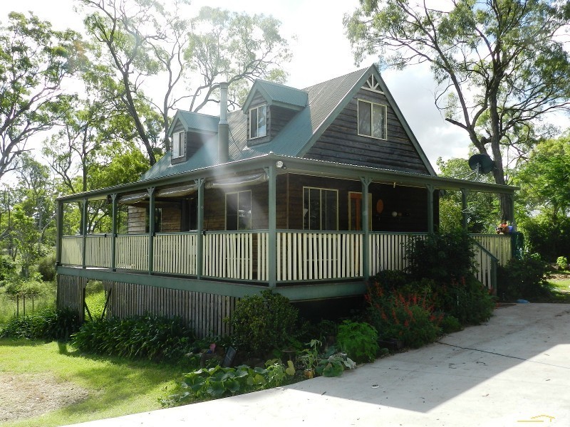 13 Phalaris Court, Meringandan West QLD 4352