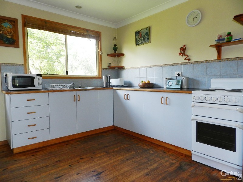 13 Phalaris Court, Meringandan West QLD 4352