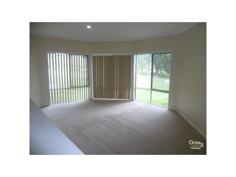 11 Karene Court, Withcott QLD 4352