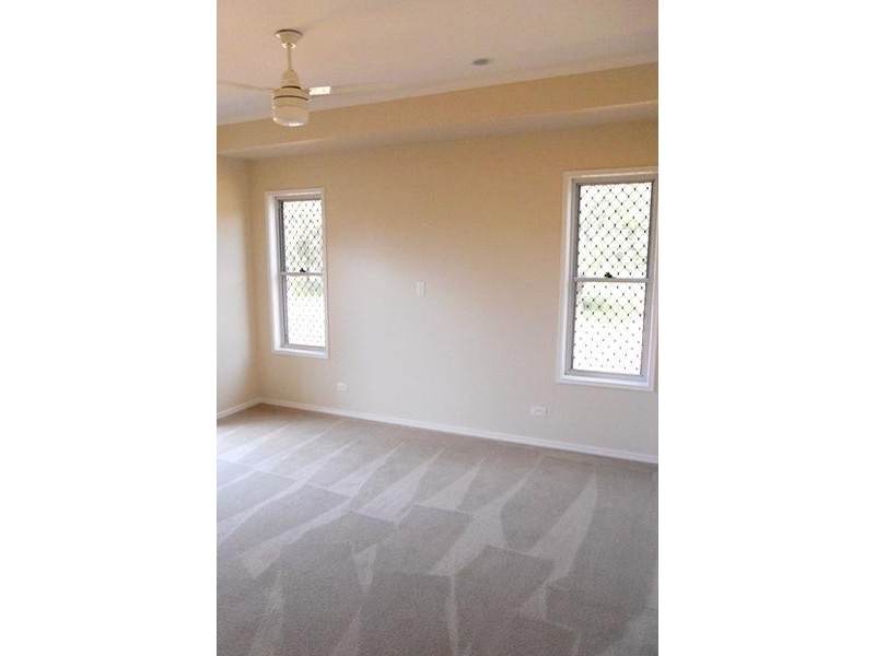 11 Karene Court, Withcott QLD 4352