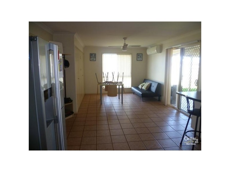 6 Batch Court, Harristown QLD 4350