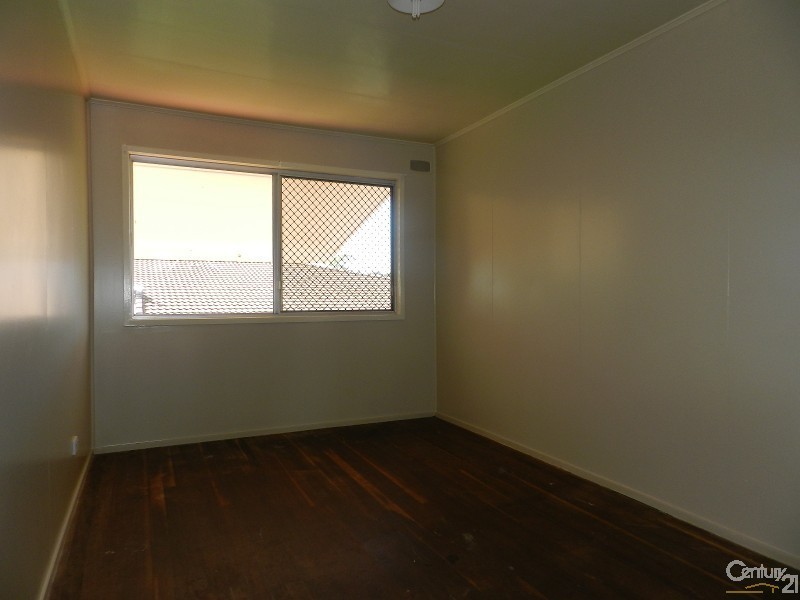 3 Dignan Street, Harristown QLD 4350