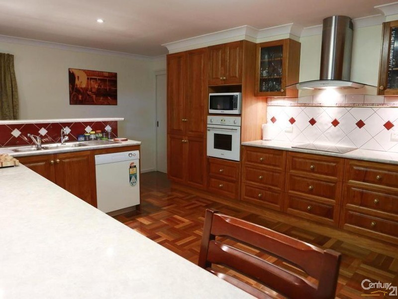 31 Cole Drive, Highfields QLD 4352