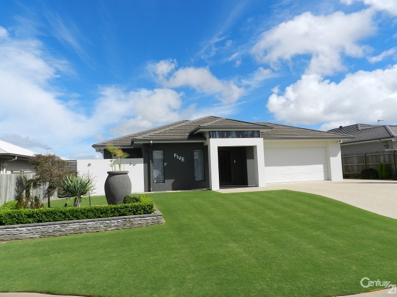 5 Beardsworth Court, Middle Ridge QLD 4350