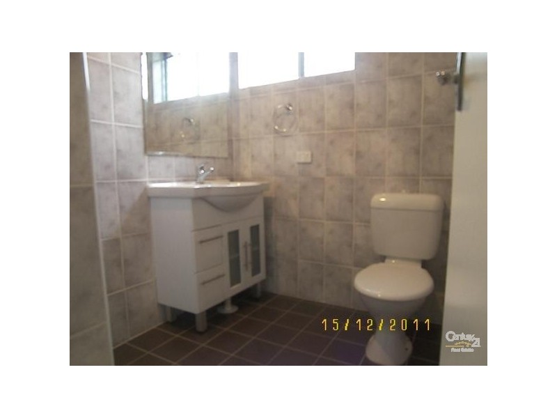 2/172 Tor Street, Wilsonton QLD 4350