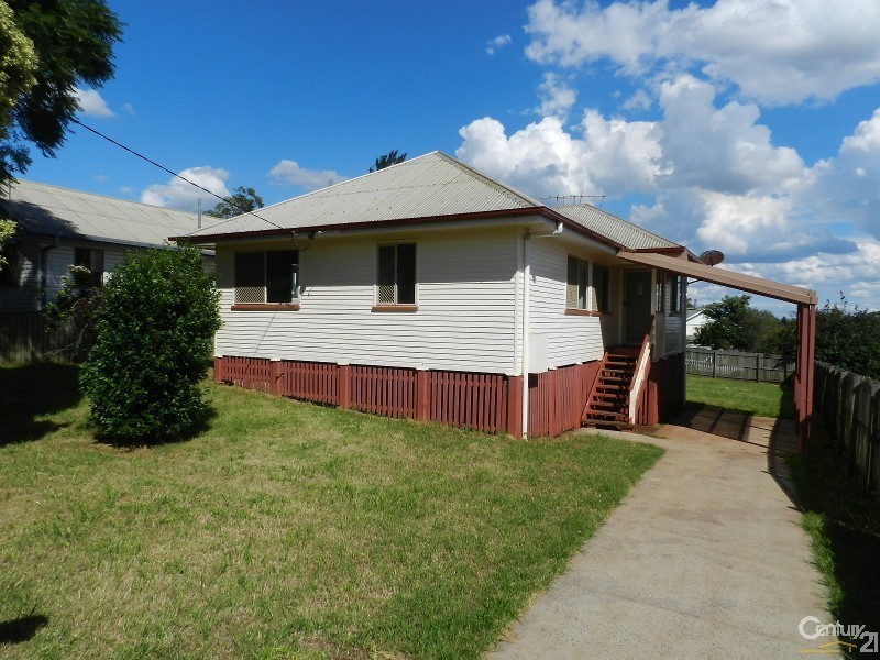 20 Walsh Street, Harlaxton QLD 4350