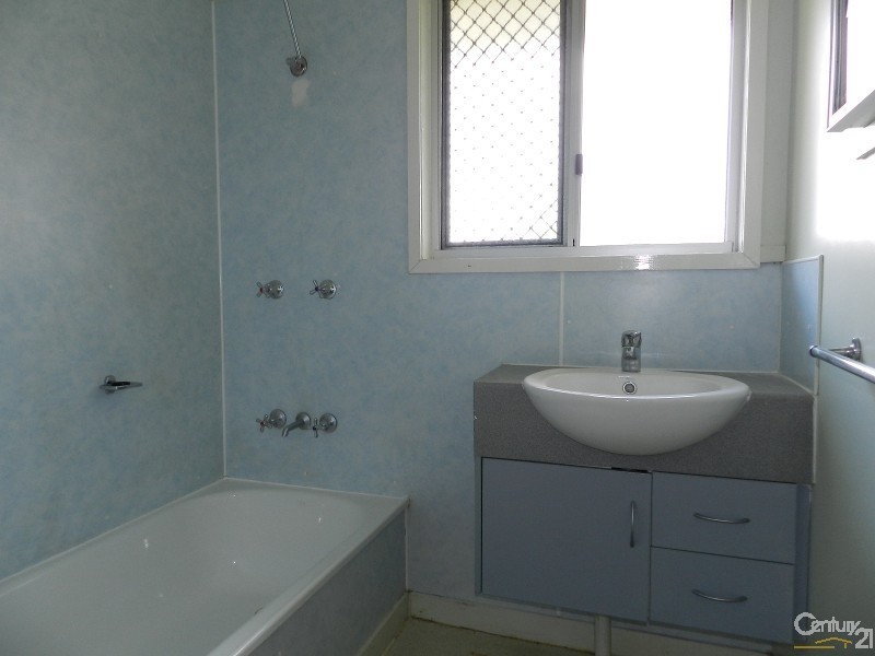 19 O’Brien Street, Harlaxton QLD 4350