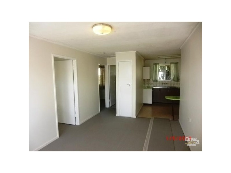 2/16 Kirlees Street, Newtown QLD 4350