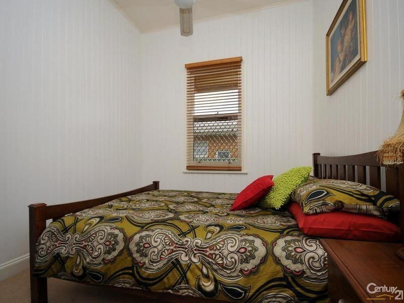 11 Ascot Street, Newtown QLD 4350