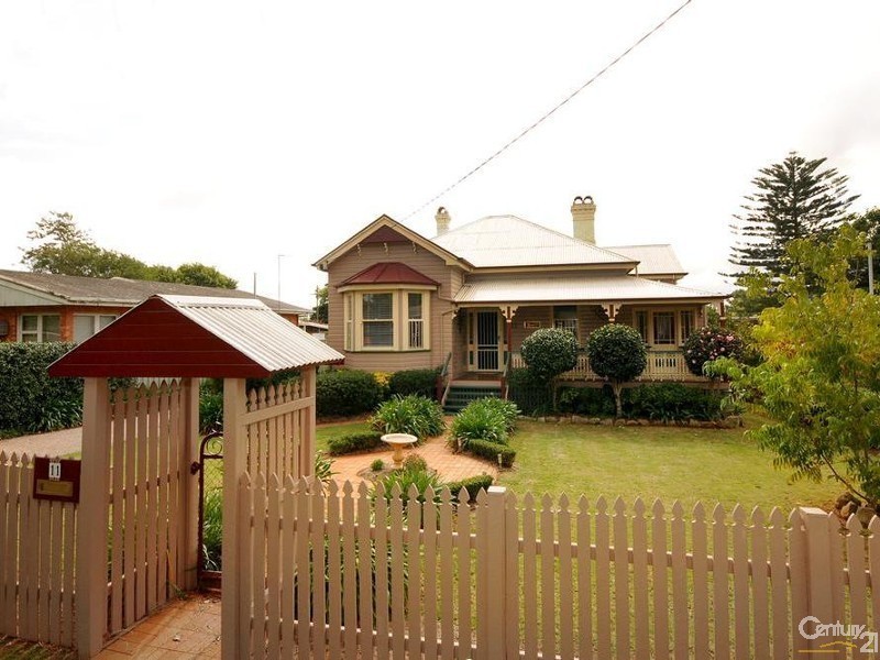 11 Ascot Street, Newtown QLD 4350