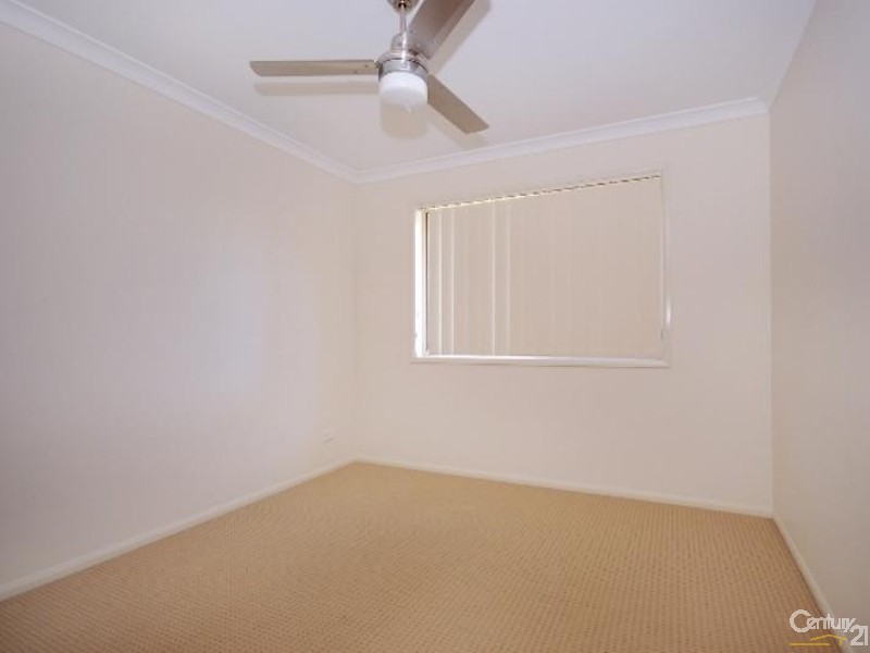 10 Moorina Drive, Harristown QLD 4350