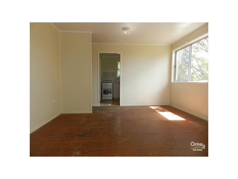 10 Charter Crescent, Rockville QLD 4350
