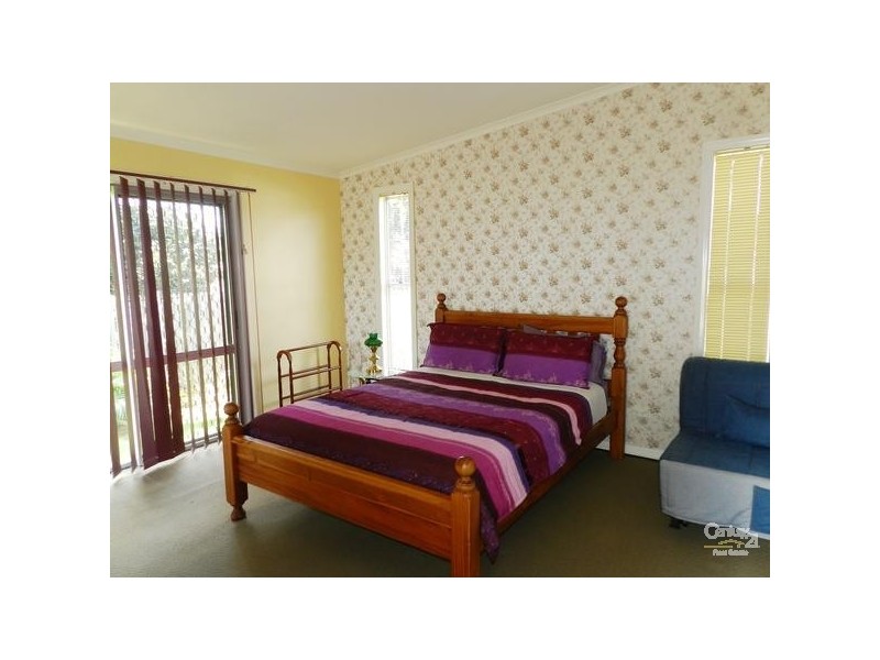 9 Duncraggon Street, South Toowoomba QLD 4350