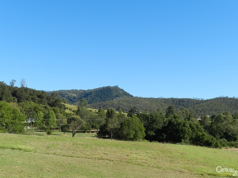 15 Karene Court, Withcott QLD 4352