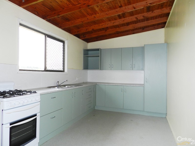 15 Rebwonga Street, Kingsthorpe QLD 4400