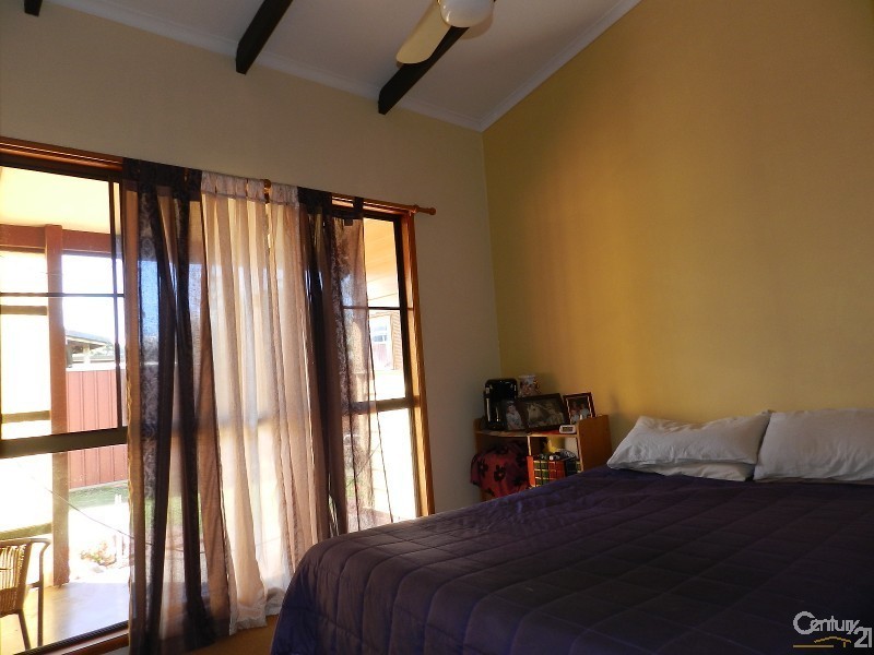 18 McDowall Street, Toowoomba QLD 4350