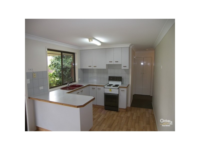 33 Riehtmuller Street, Kearneys Spring QLD 4350
