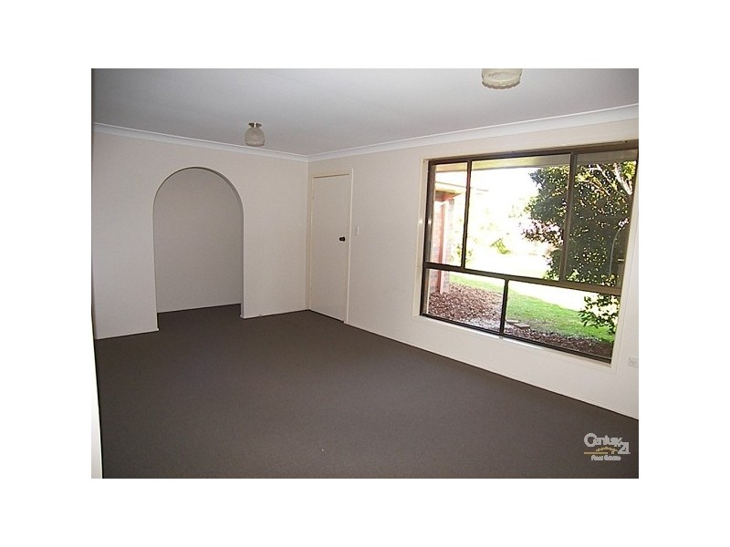 33 Riehtmuller Street, Kearneys Spring QLD 4350
