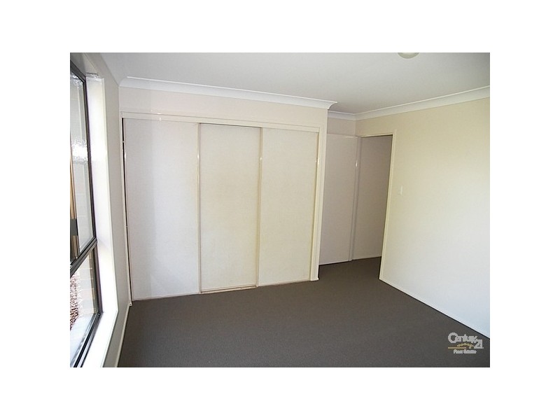 33 Riehtmuller Street, Kearneys Spring QLD 4350