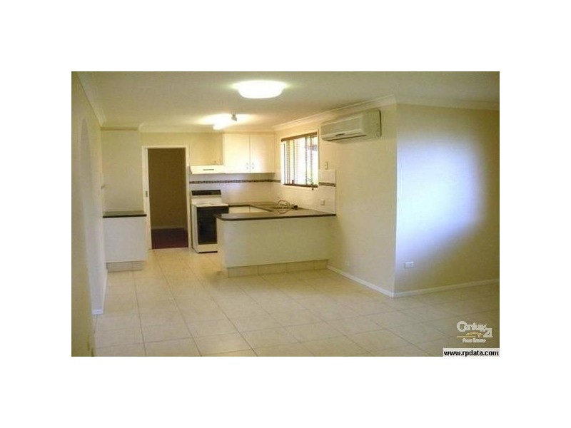 7 Diane Court, Centenary Heights QLD 4350