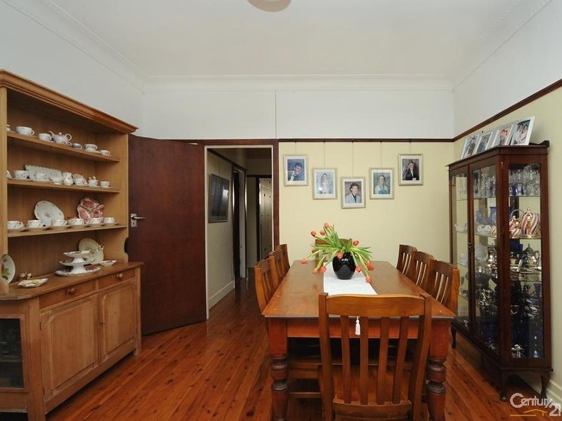 158 Mackenzie Street, East Toowoomba QLD 4350