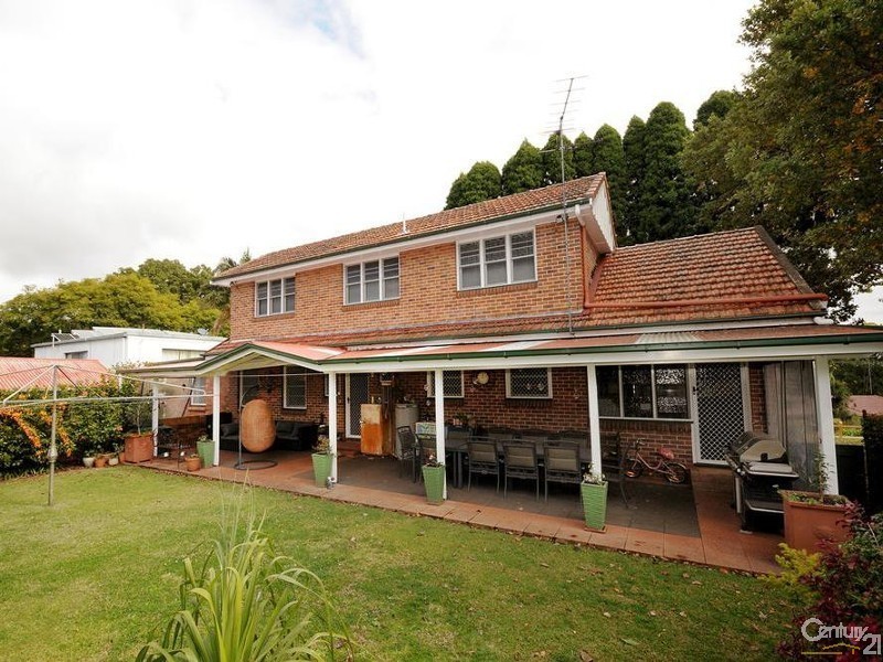 158 Mackenzie Street, East Toowoomba QLD 4350