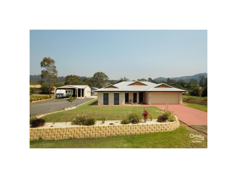 7 Biggs Road, Withcott QLD 4352