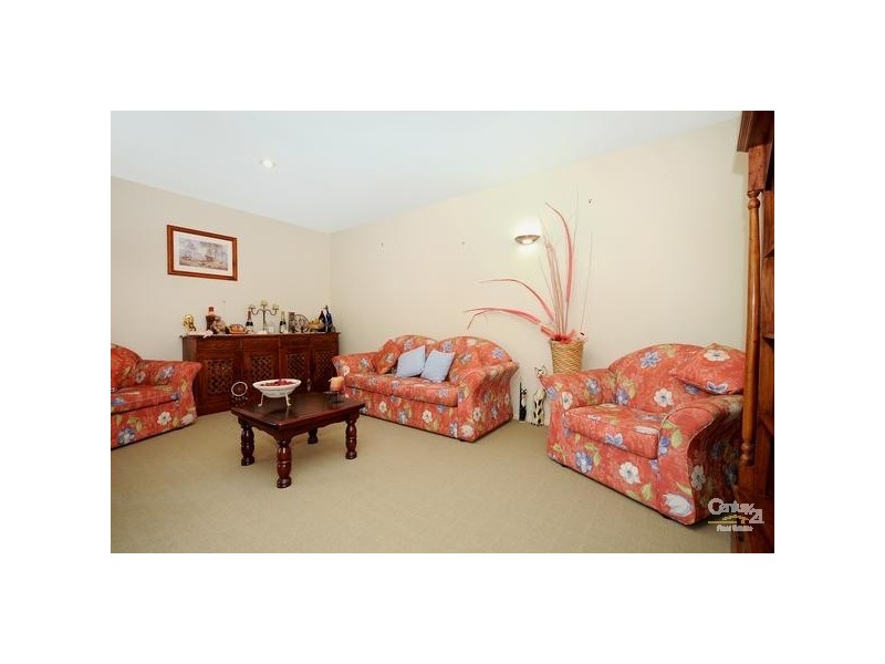 7 Biggs Road, Withcott QLD 4352