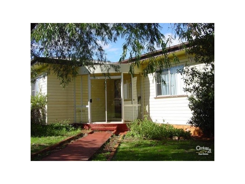 46 Holberton Street, Rockville QLD 4350